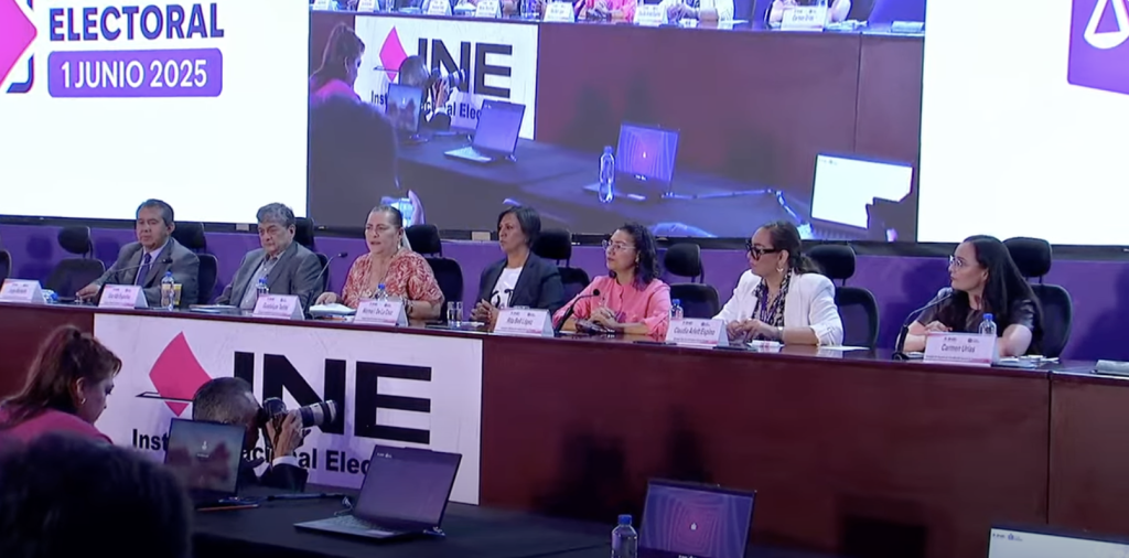 Inauguración Macrosala de prensa 2025